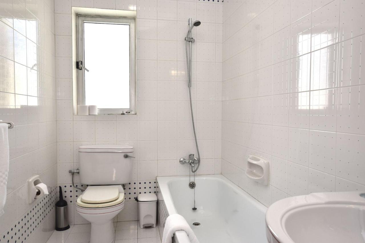 2 Bedroom, Bright & Central Top Floor Apartment - 5 Msida Eksteriør bilde