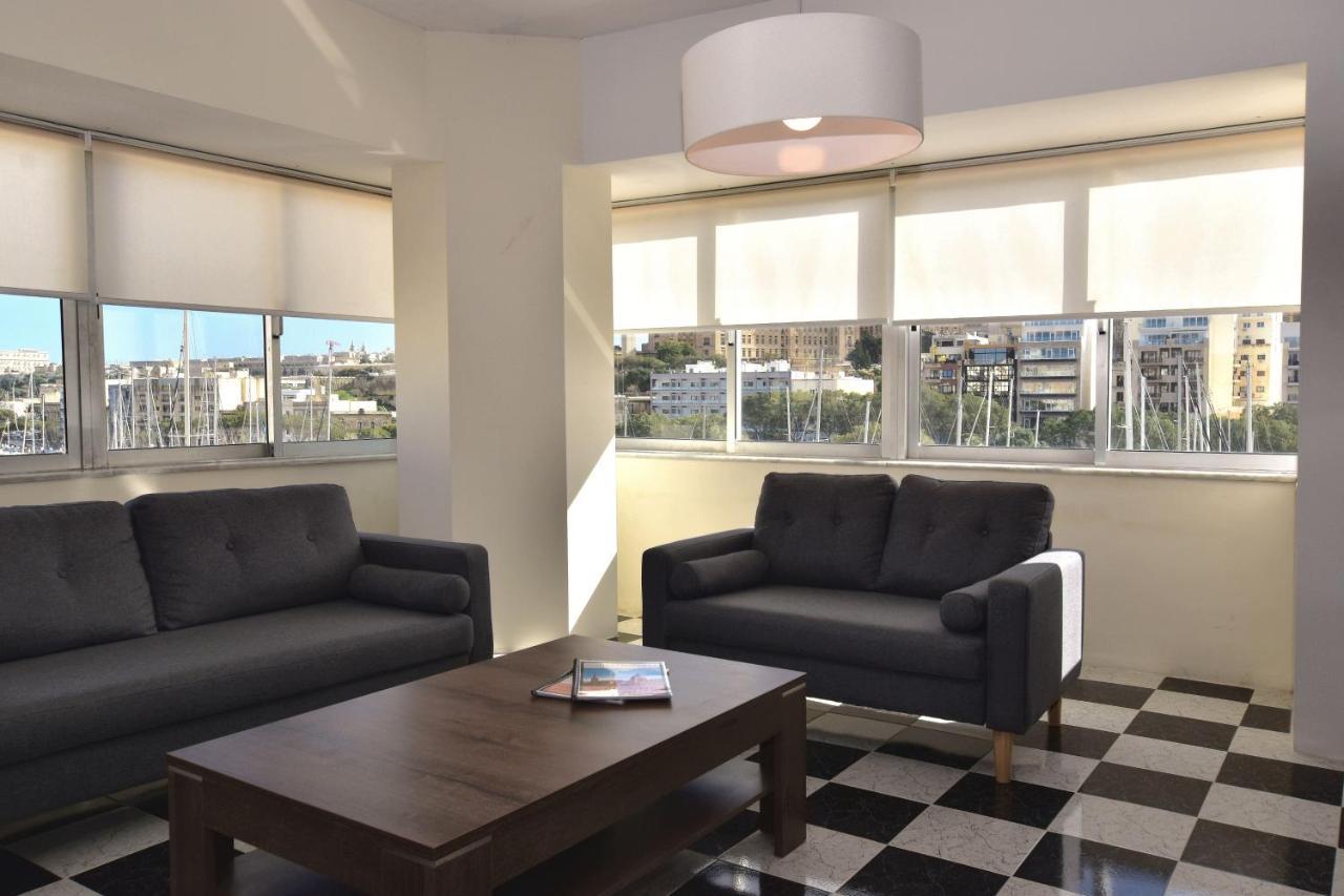 2 Bedroom, Bright & Central Top Floor Apartment - 5 Msida Eksteriør bilde