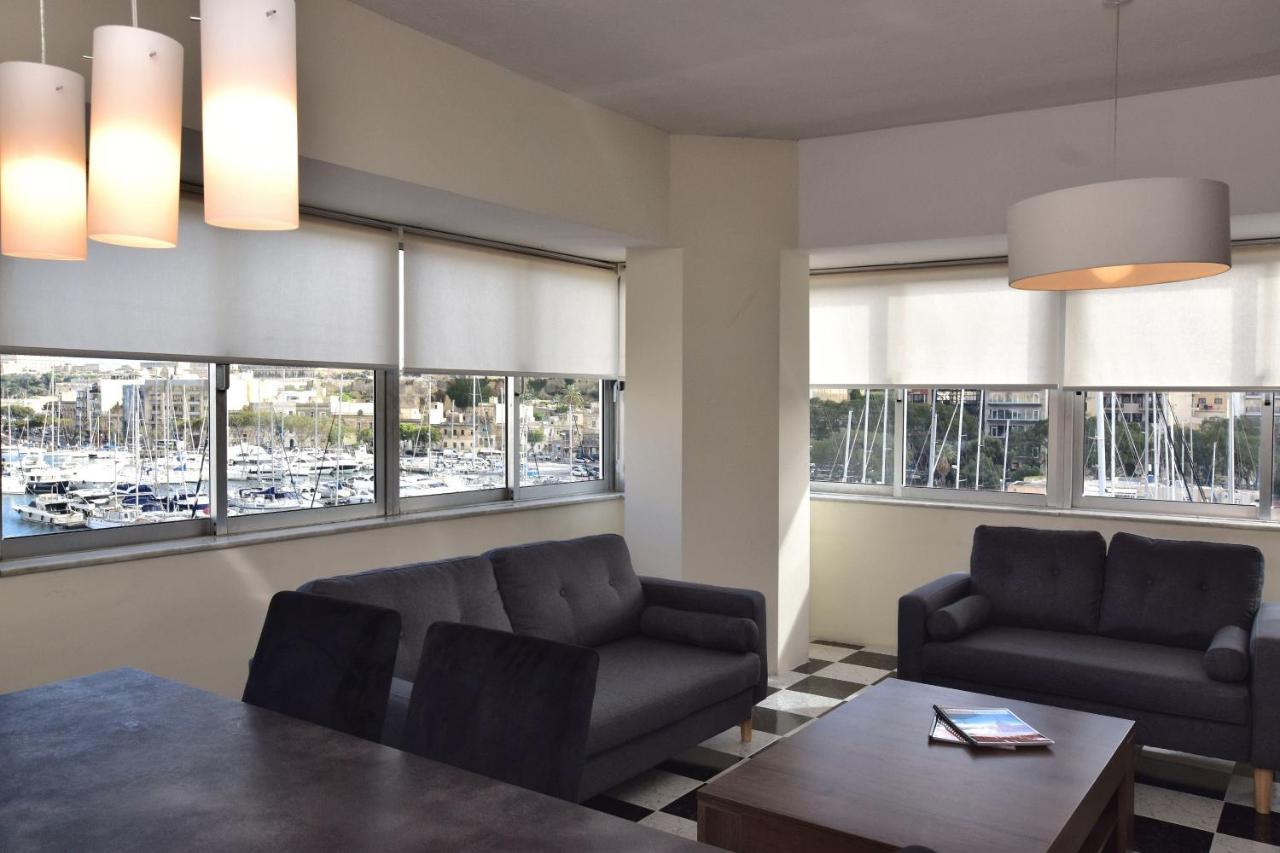 2 Bedroom, Bright & Central Top Floor Apartment - 5 Msida Eksteriør bilde